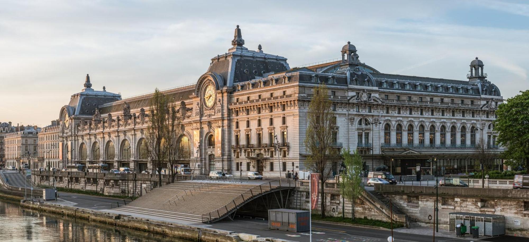 Love Nest In Saint-Michel パリ エクステリア 写真